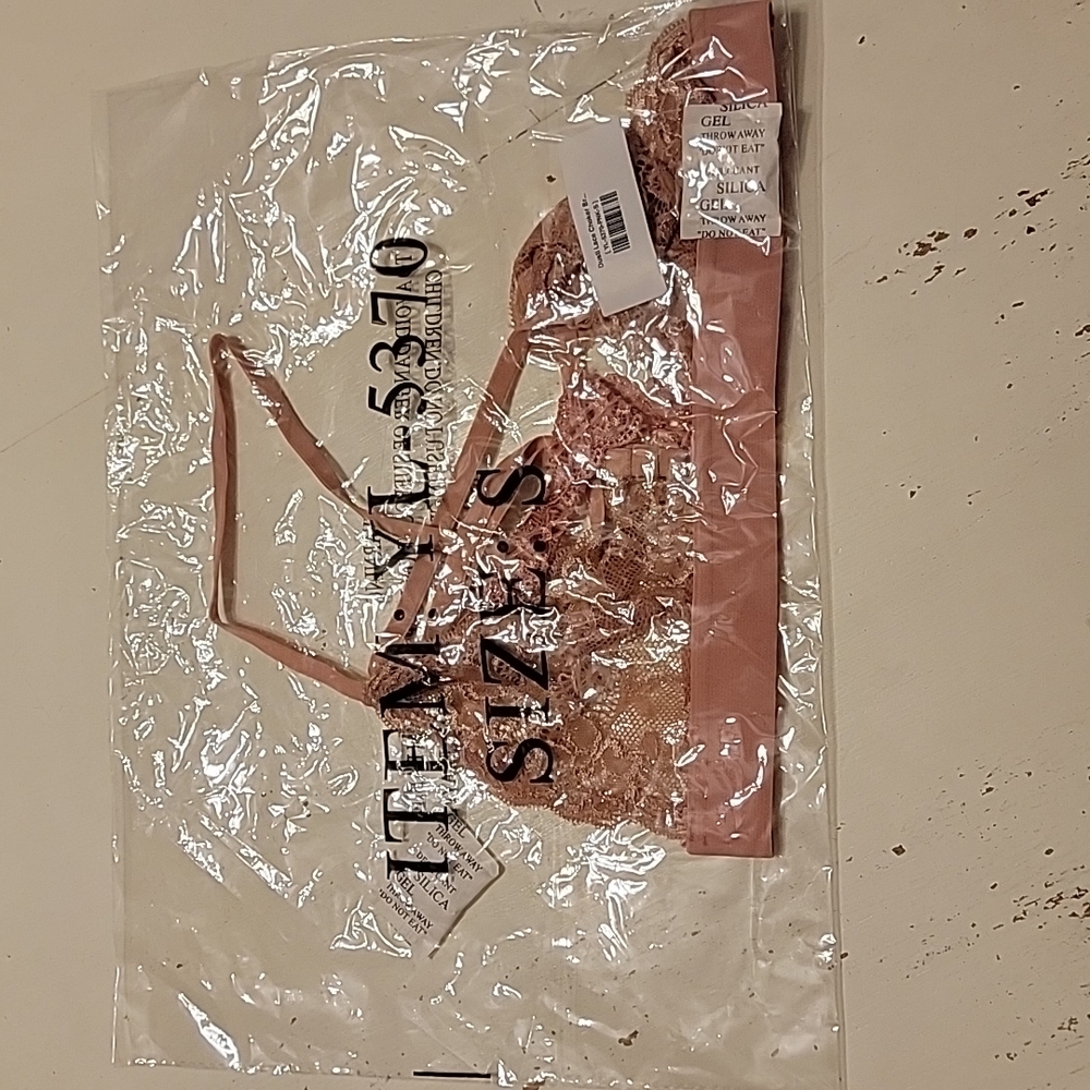 Three Bird Nest Scallop Lace Choker Bra- Petite